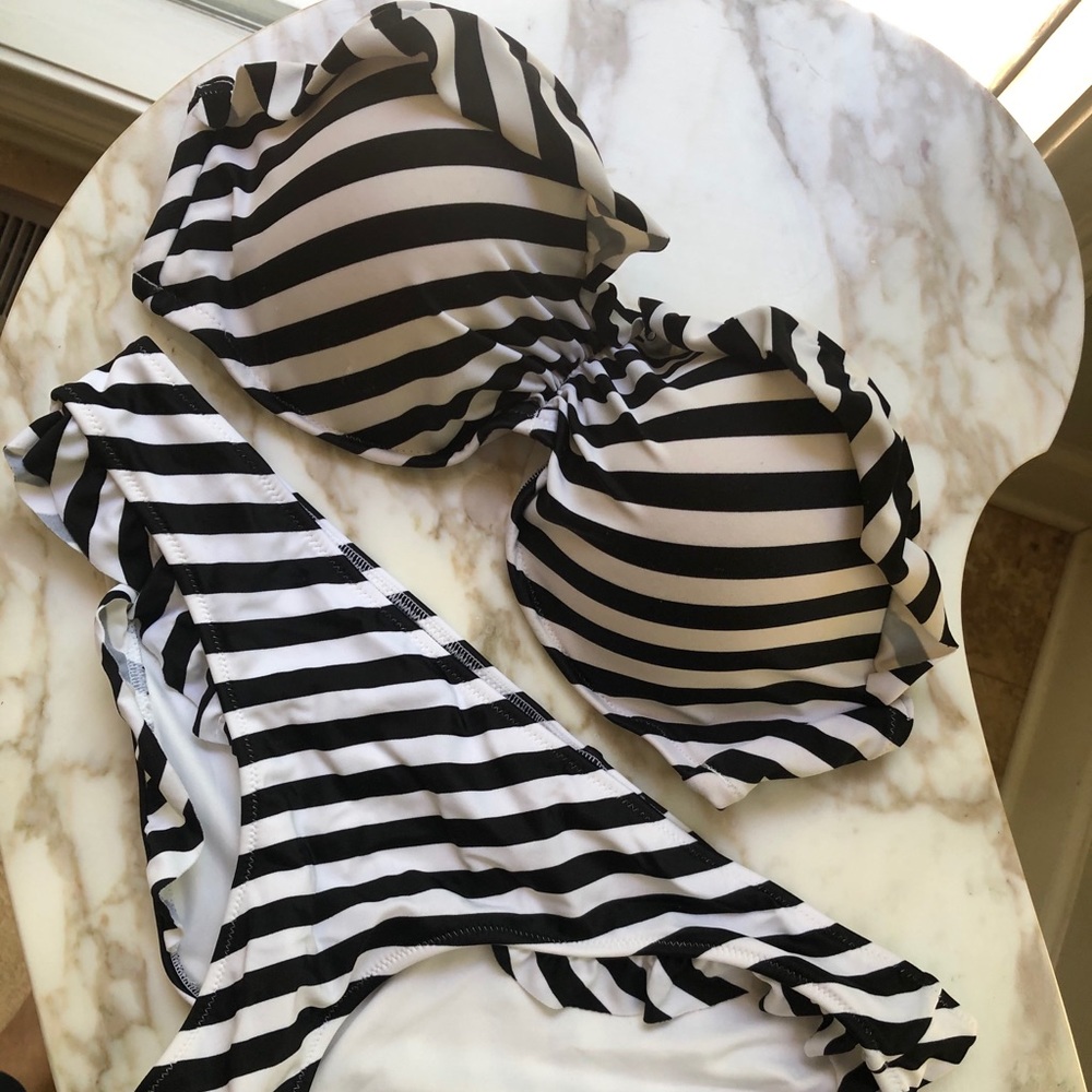 Victoria’s Secret 36D striped bikini top + bottom